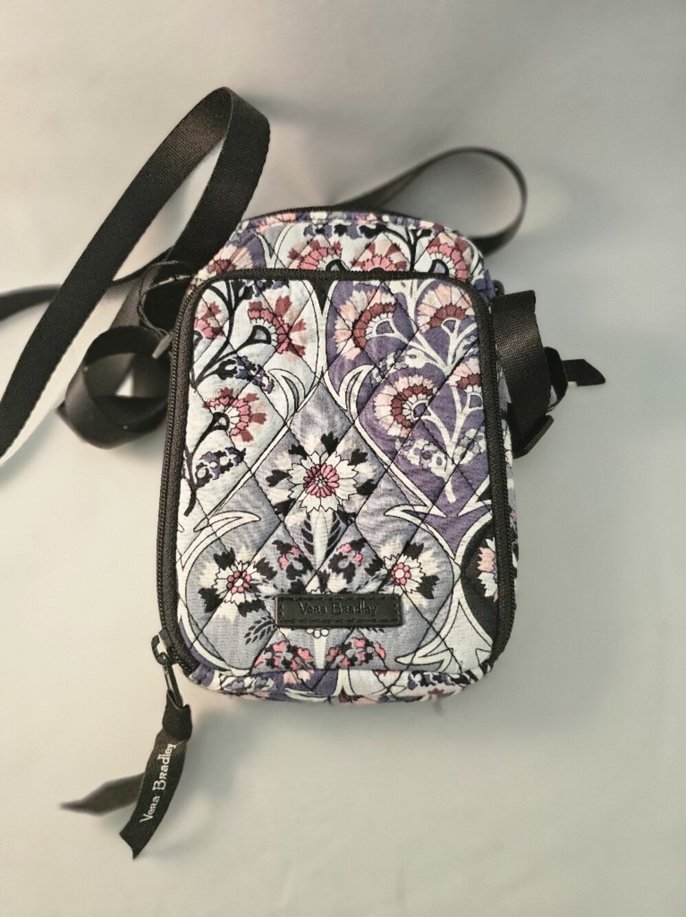 Vera Bradley Gray Floral Quilted Cellphone Crossbody Bag Ornate Blooms